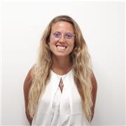 Professeure native avec plus de 6 ans d'expérience dans l'enseignement de l'espagnol et de l'anglais